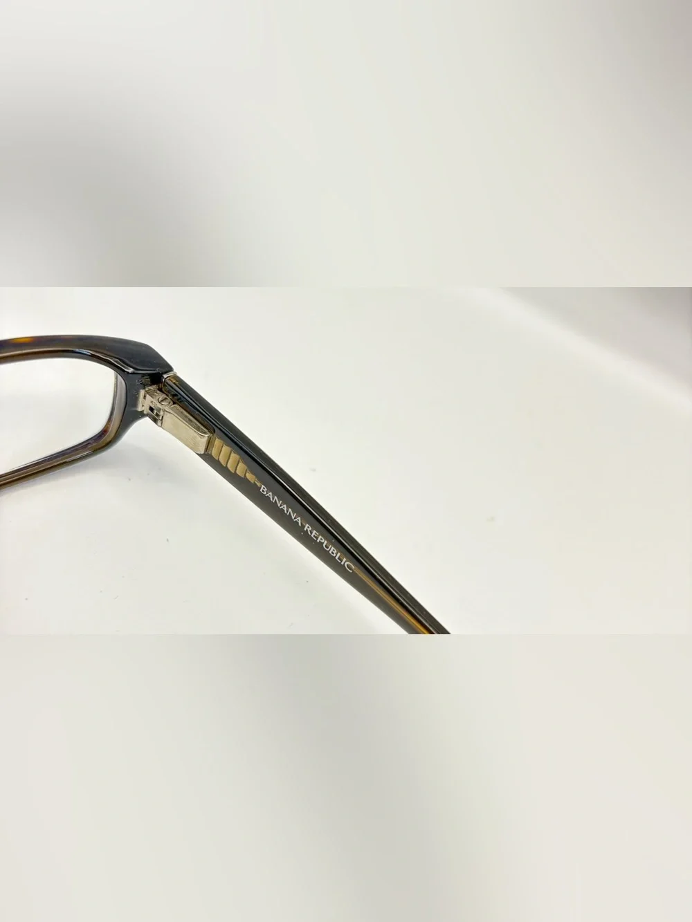 Banana Republic listing pair